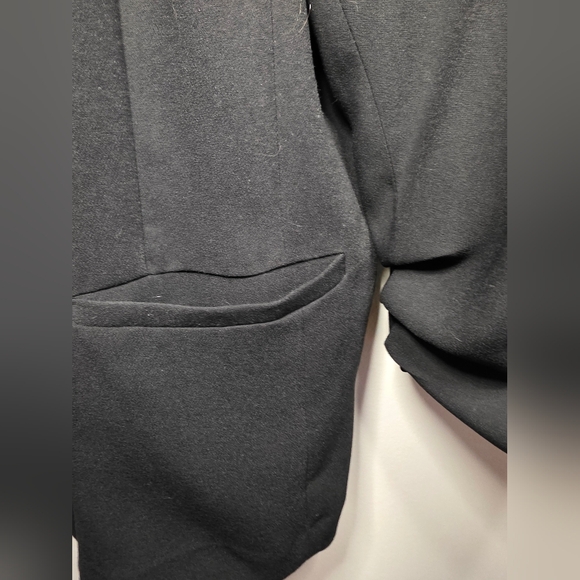 Lauren Conrad Relaxed Black Blazer Good Condition Size XL - Picture 4 of 9